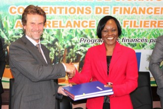 Côte dÂ’Ivoire : Le pays emprunte 30 milliards de FCFA à  l'UE pour relancer ses filières sucre et banane 